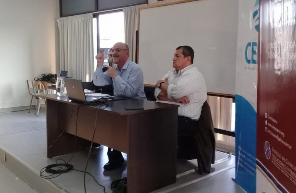 Carlos Tomada consideró que Argentina está atravesando "el ajuste del ajuste"