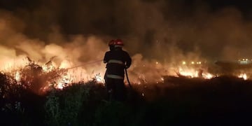 Bomberos recomendó no iniciar fuegos en zonas de pastos secos, con vientos o cerca de viviendas