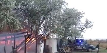 Incendio en El Carrizal, Mendoza\u002E