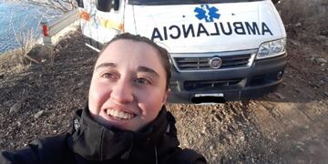 La primera mujer en manejar una ambulancia en Río Negro tiene 26 años