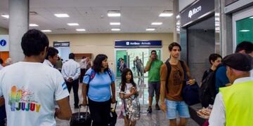 Turistas llegan a Jujuy