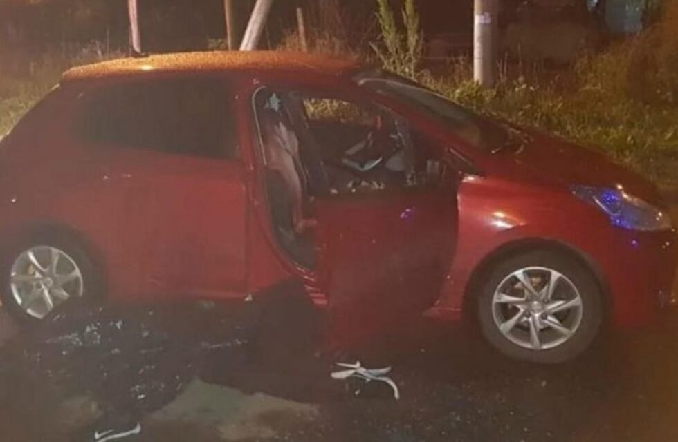 Un gendarme mató a dos delincuentes que quisieron robarle el auto que utilizaba como Uber