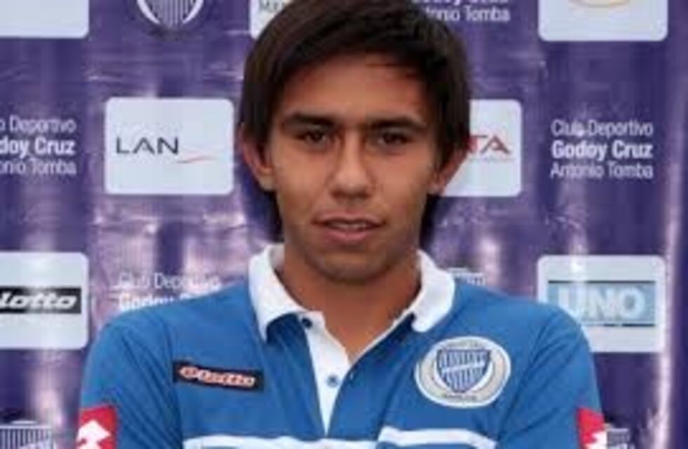 Olivares, refuerzo de Belgrano: "Conocer a Bernardi hace las cosas más fáciles"