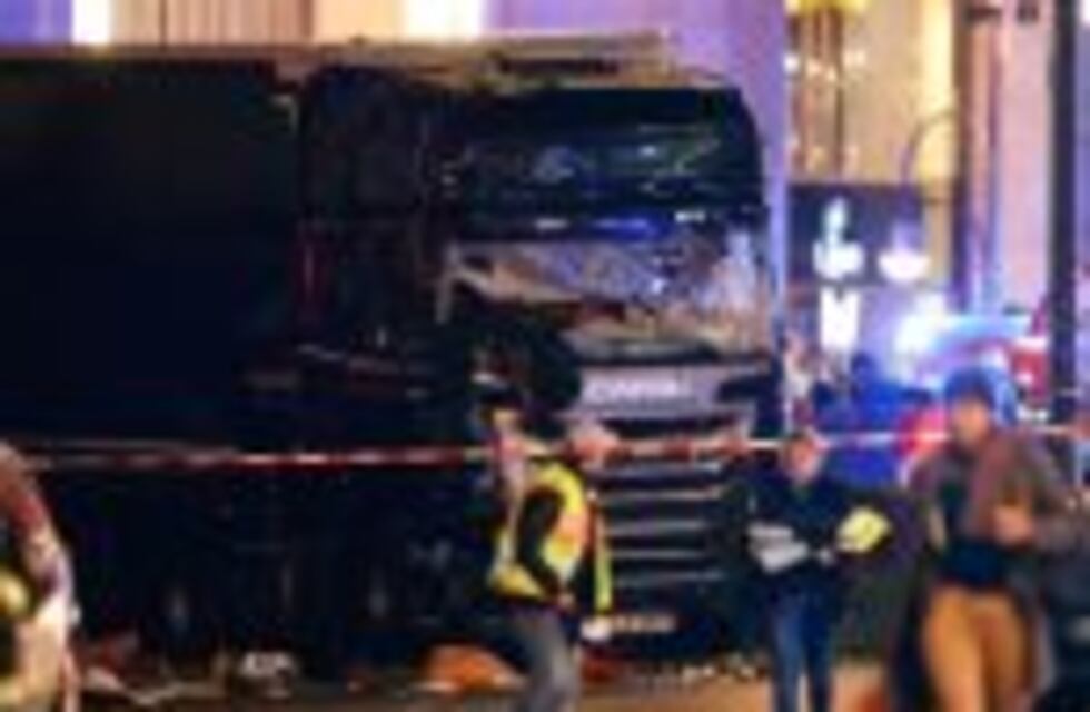 Asciende a 12 la cifra de muertos tras el atentado en el mercado navideño de Berlín