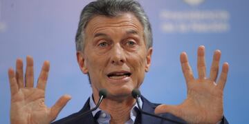 BAS20\u002E BUENOS AIRES (ARGENTINA), 16/05/2018\u002E- El presidente de Argentina, Mauricio Macri, habla durante una rueda de prensa en la que aseguró que considera \