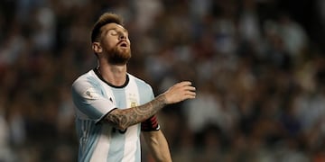 Argentina empató sin goles ante Perú y por ahora está afuera del Mundial\nFoto: AP Photo/Natacha Pisarenko