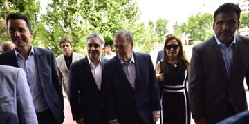 Schiaretti y Llaryora\u002E