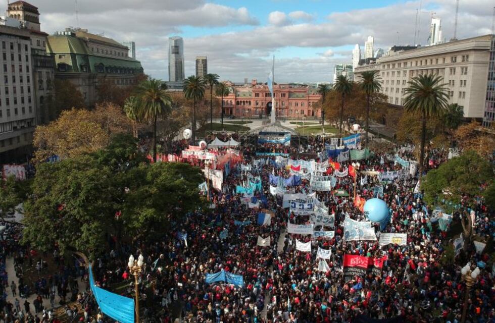 Cómo quedó la Plaza de Mayo después de la Marcha Federal