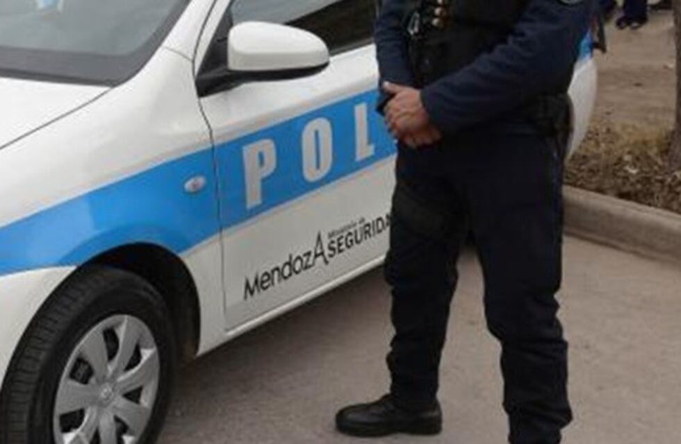 Murió tras caer con su moto en una zanja abierta en calle Independencia de Las Heras