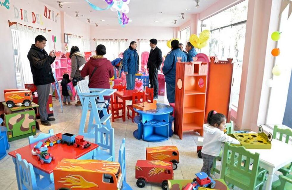 Día de Reyes diferente: pondrán a la venta juguetes fabricados en el penal de Villa Las Rosas