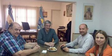 Esquel - Reunion Turismo