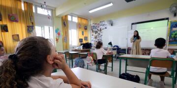 Escuelas\u002E