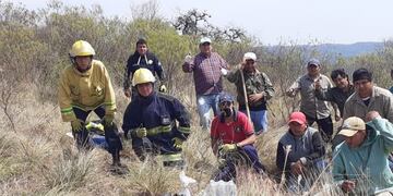 Incendios: cuatro aviones combaten los focos en La Cocha\u002E (SECPT)