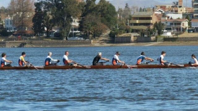 Competencia de remo en Villa Carlos Paz\u002E