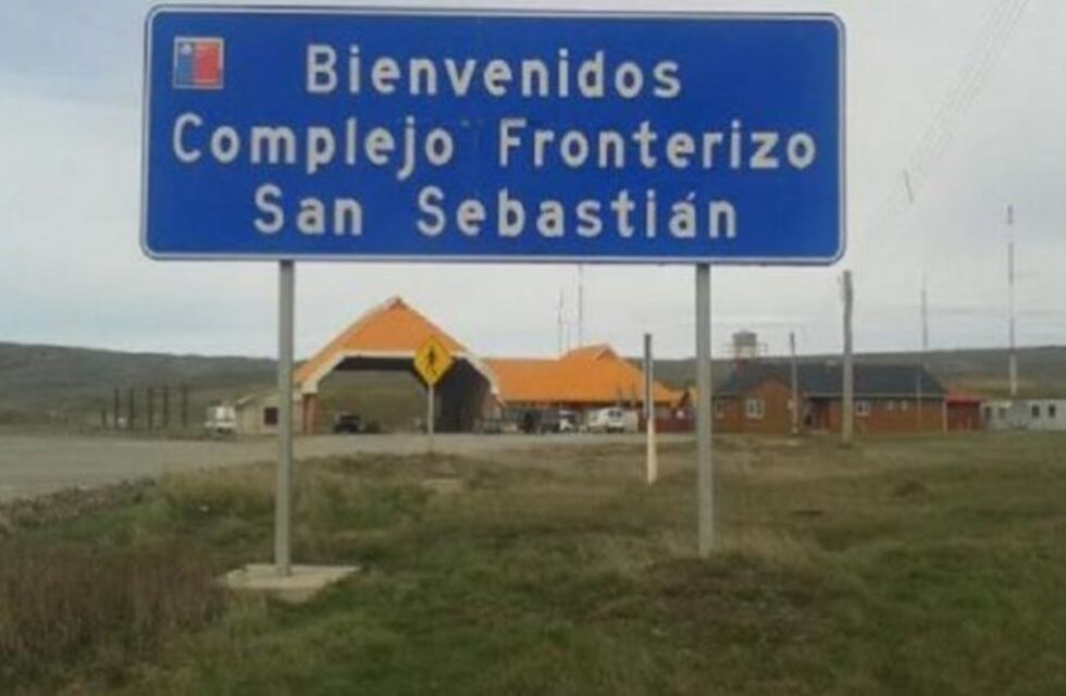 Dos agentes fueron separados de la Policía al intentar ingresar con semillas de marihuana a la provincia