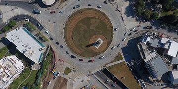 La nueva rotonda de la Mujer Urbana fue inaugurada este jueves, en la obra del Cierre de la Circunvalación\u002E