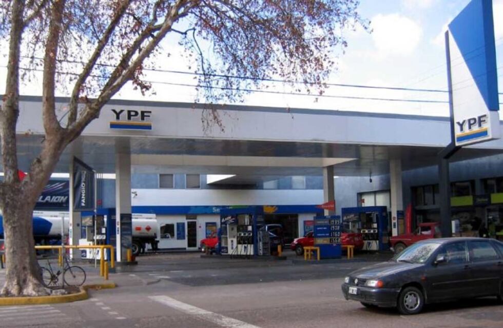 YPF aumenta 1,6% los precios de sus combustibles