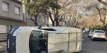 El accidente ocurrió en la esquina de Crespo y Tucumán\u002E (@virmartorell)