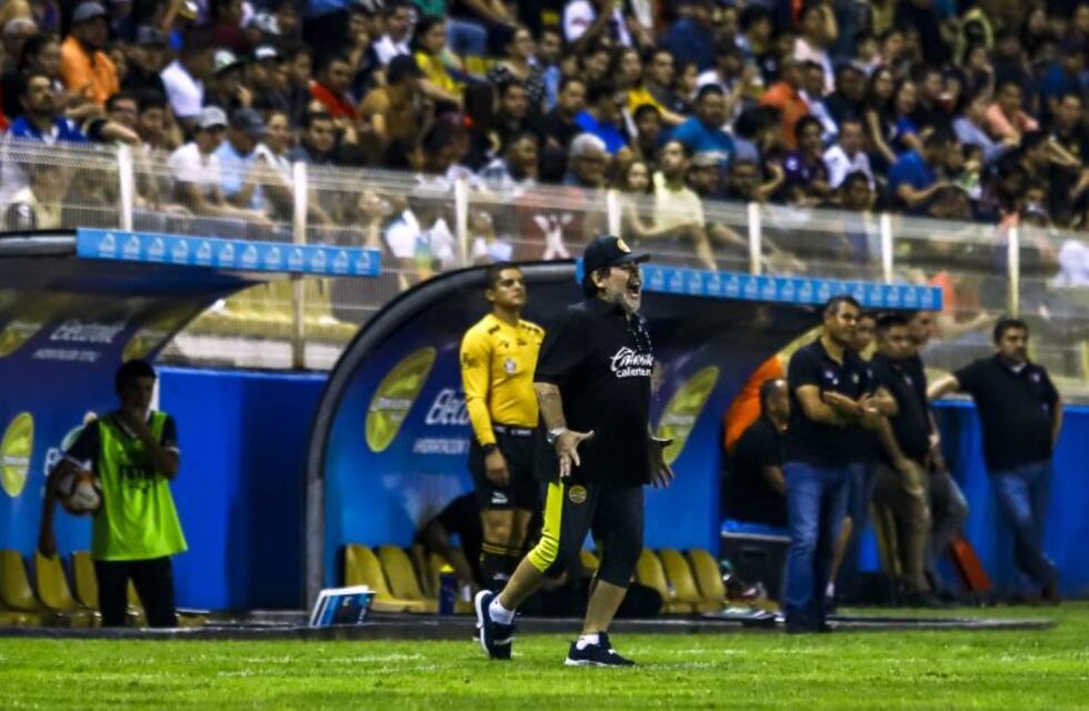 Diego Maradona fue multado por sus declaraciones en favor de Nicolás Maduro