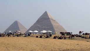 Revelaron cómo llevaron las piedras para construir las pirámides de Egipto