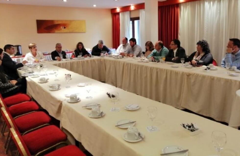 Legisladores nacionales escucharon problemas e iniciativas de empresarios