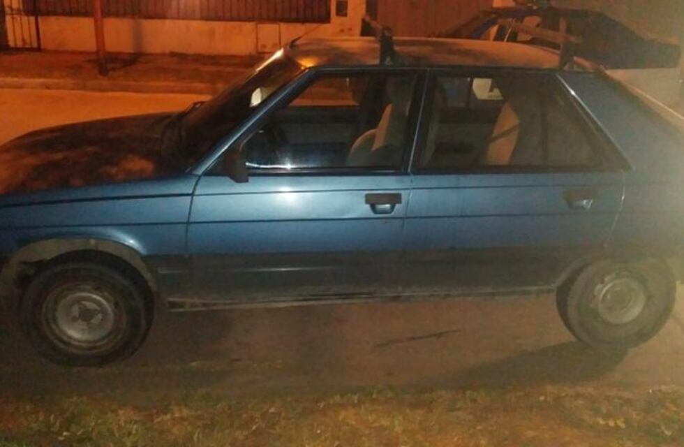 Alta Gracia: dejó estacionado el auto en la puerta de su casa y se lo robaron