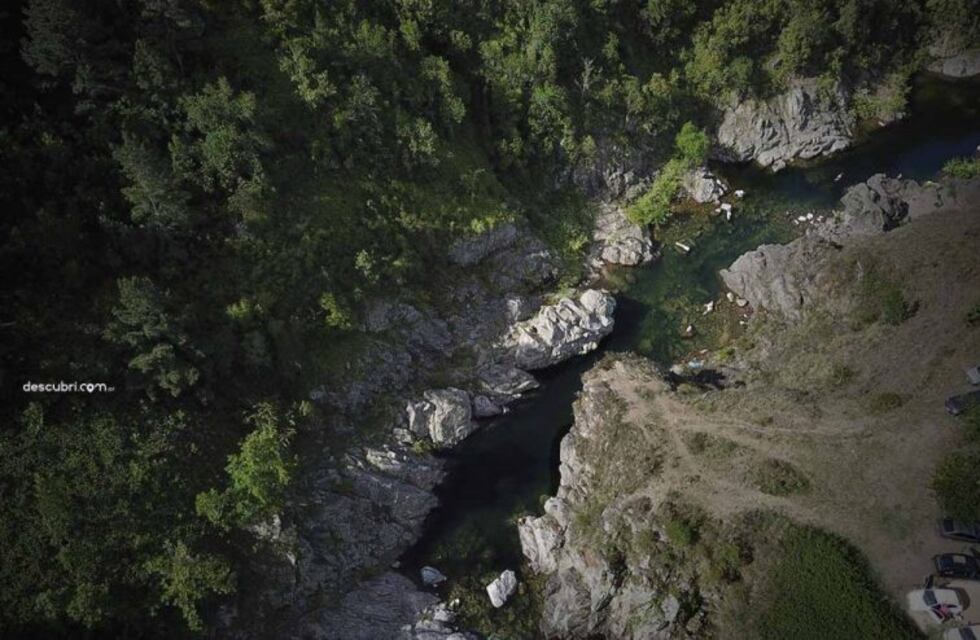 ¿Dónde voy el finde? Conocé desde un drone El Durazno, un paraíso en Calamuchita