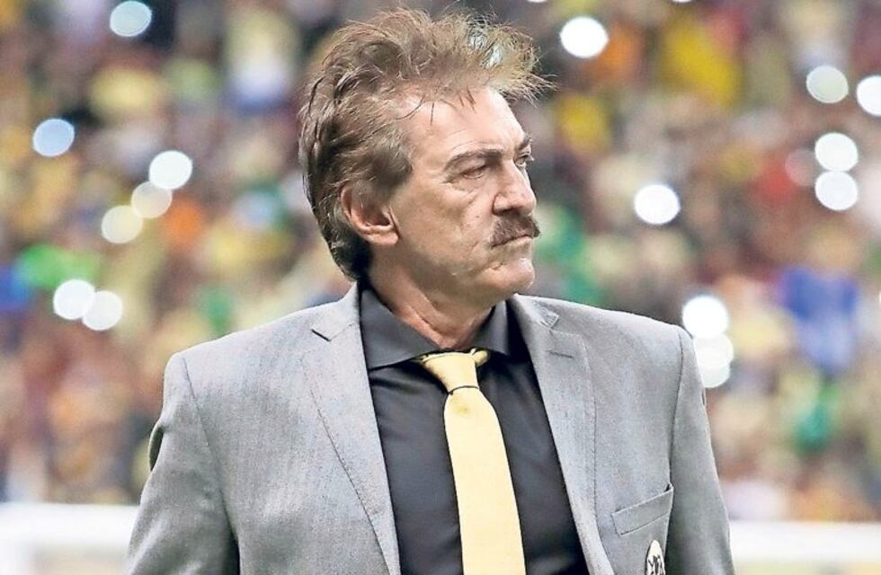 Ordenaron la detención de La Volpe por acoso sexual