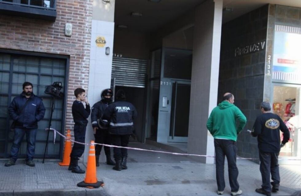 Detuvieron a dos personas y secuestraron elementos robados al joven asesinado en el centro