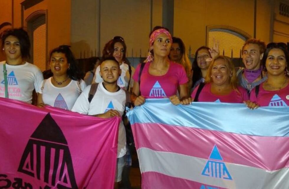 Referentes locales de ATTTA se sumaron a la marcha contra la violencia machista