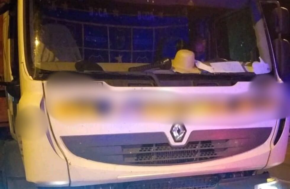 Un joven murió en la ruta 12 al ser embestido por un vehículo y hay dos detenidos