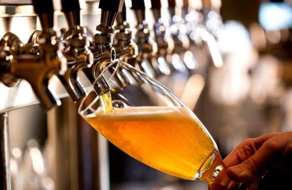 "Dame esos cinco": la original iniciativa de un bar de Carlos Paz