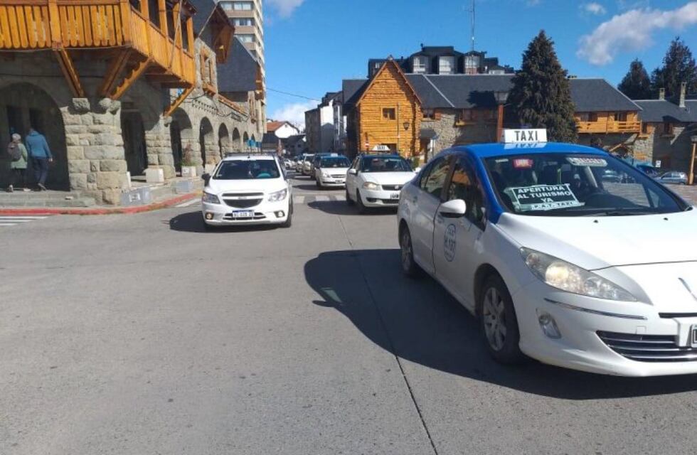 Continúan los reclamos de taxistas y remiseros en San Carlos de Bariloche