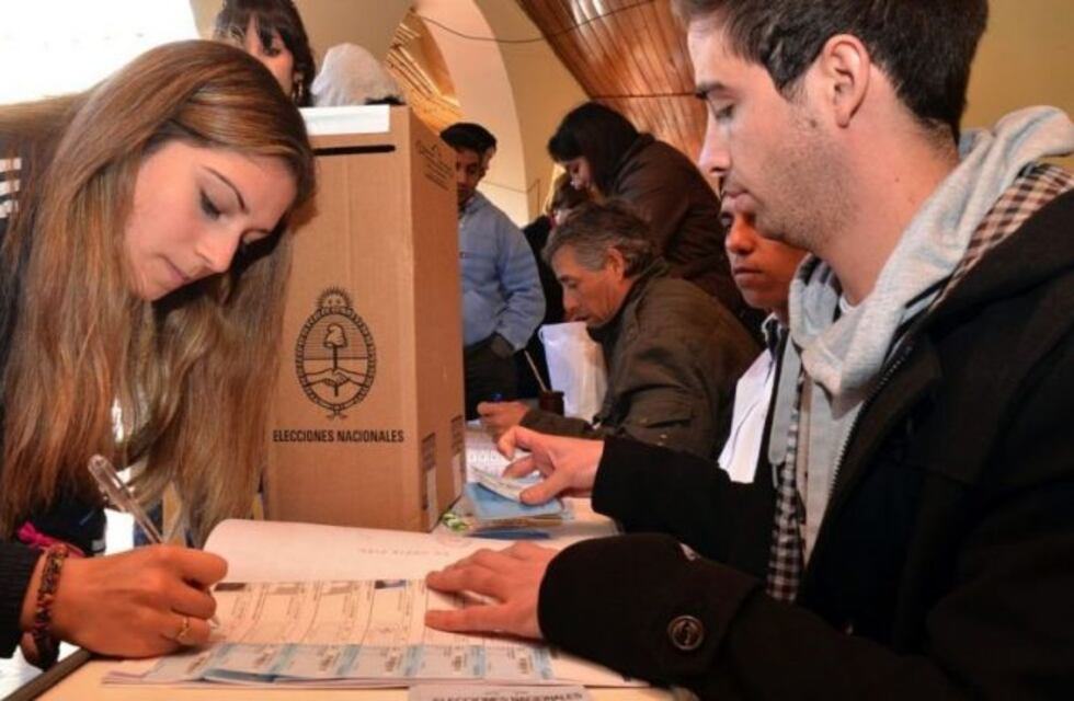 Son más de 4 mil los adolescentes fueguinos que debutarán en junio como votantes