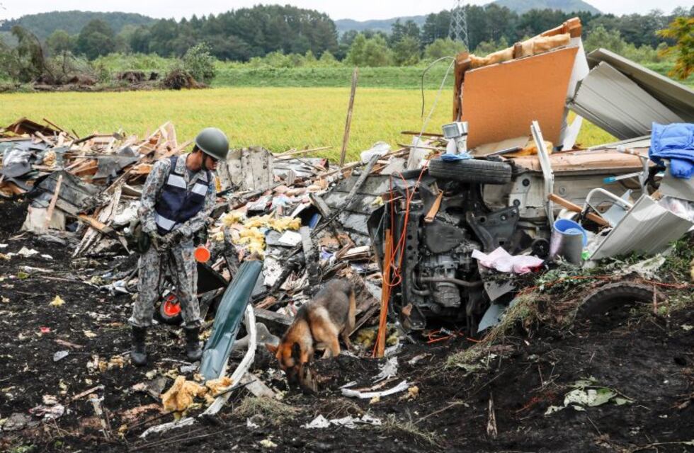 Suben a 20 los muertos por el terremoto que sacudió al norte de Japón