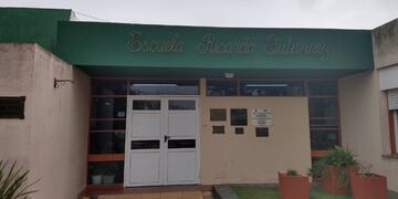 Escuela Gutiérrez, Elena