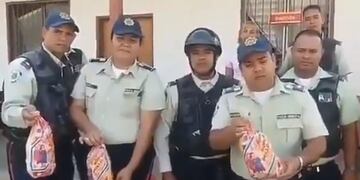 Policías venezolanos (Web)