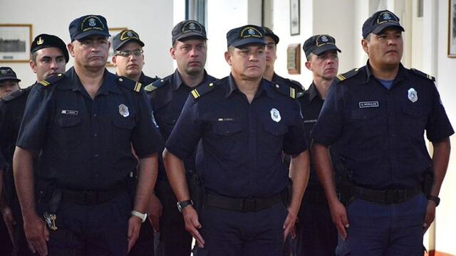 Policía de Establecimientos navales
