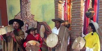 Las coplas son parte del tributo, en La Quiaca\u002E