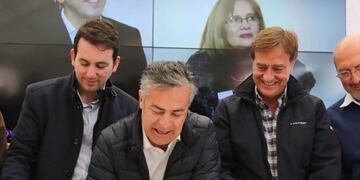 Provincia y municipios del Gran Mendoza acordaron estrategias para enfrentar el cambio climu00e1tico.