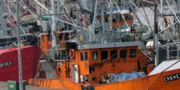 Se hundió un buque y todos sus tripulantes fueron rescatados por otra embarcación (pescare\u002Ecom\u002Ear)