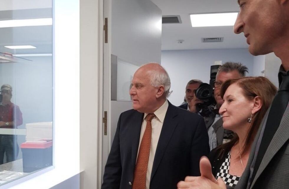 Lifschitz evalúa aplicar el aumento salarial por decreto si no hay acuerdo en paritarias