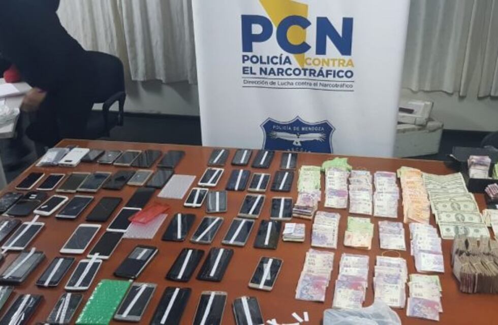 Impresionante operativo: desbaratan kiosquitos de droga con más de $1 millón en efectivo