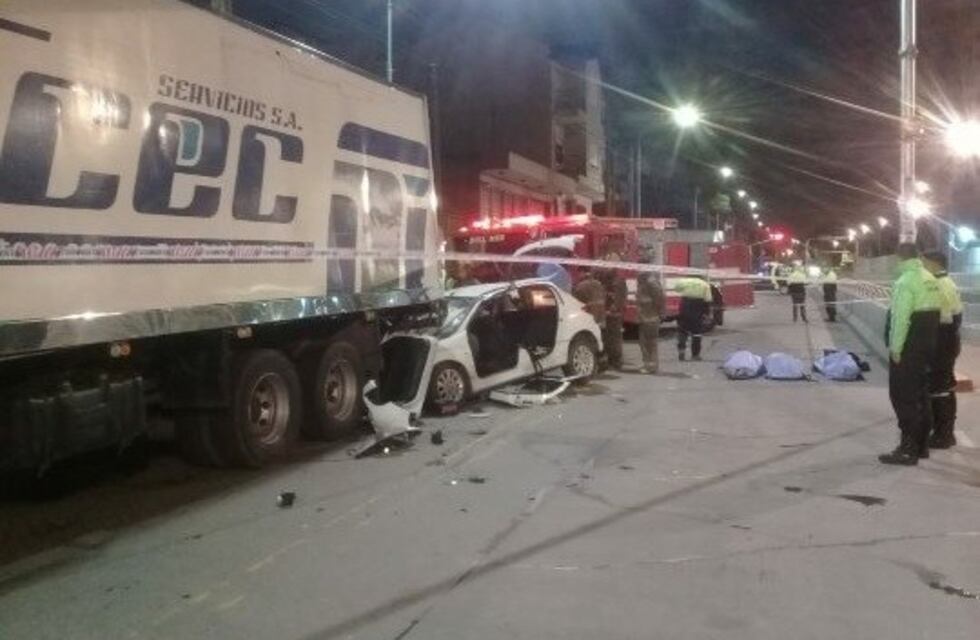 Antes del choque fatal en Quilmes, los jóvenes se grabaron tomando alcohol