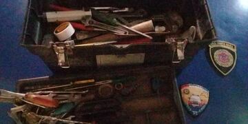 Alta Gracia: robo, aprehensión y secuestro de elementos sustraídos\u002E