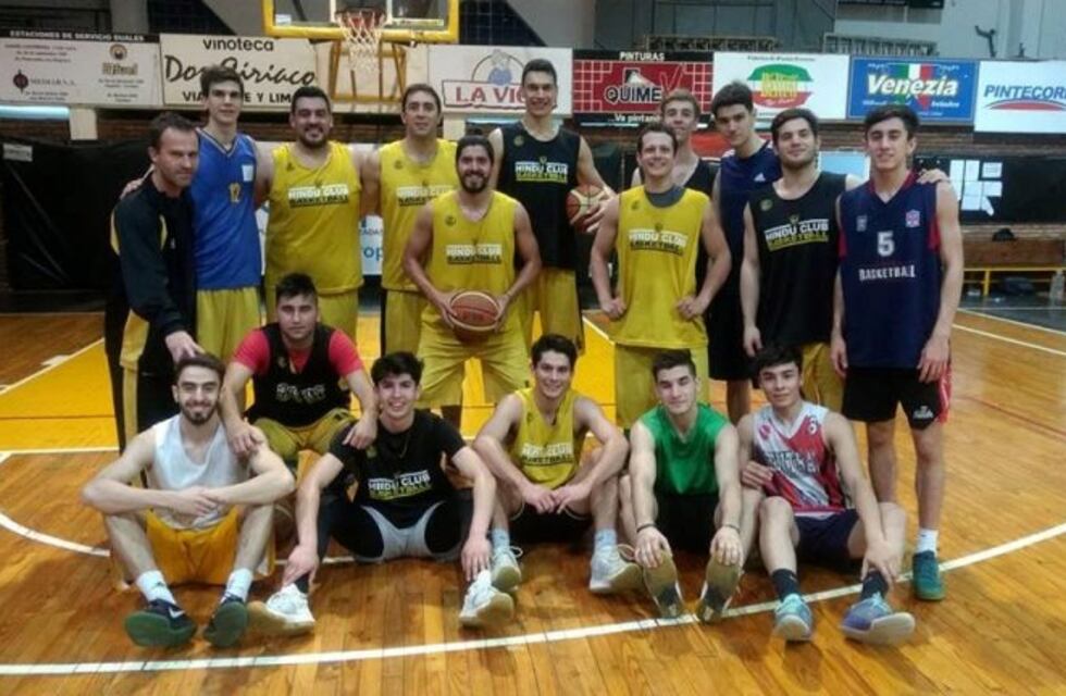 Javier Saiz, la revelación de la Selección, y un día en su club, Hindú