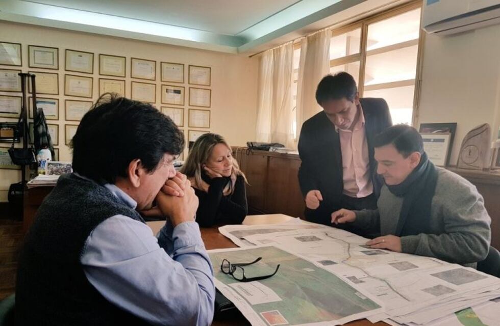 Reunión de intendentes por la autovía que unirá Montecarlo, Piray y Eldorado