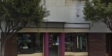 El local amaneció el último jueves con las puertas cerradas\u002E (Street View)