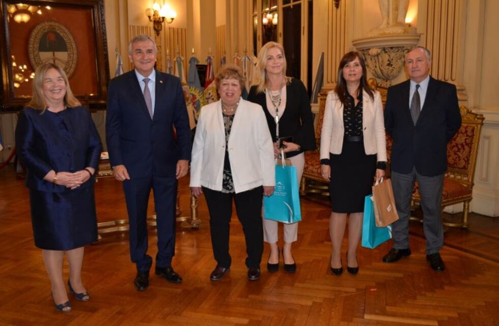 Distinguieron a mujeres de la justicia