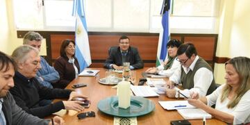 No hubo acuerdo y las paritarias docentes de Río Negro pasaron a cuarto intermedio hasta junio\u002E